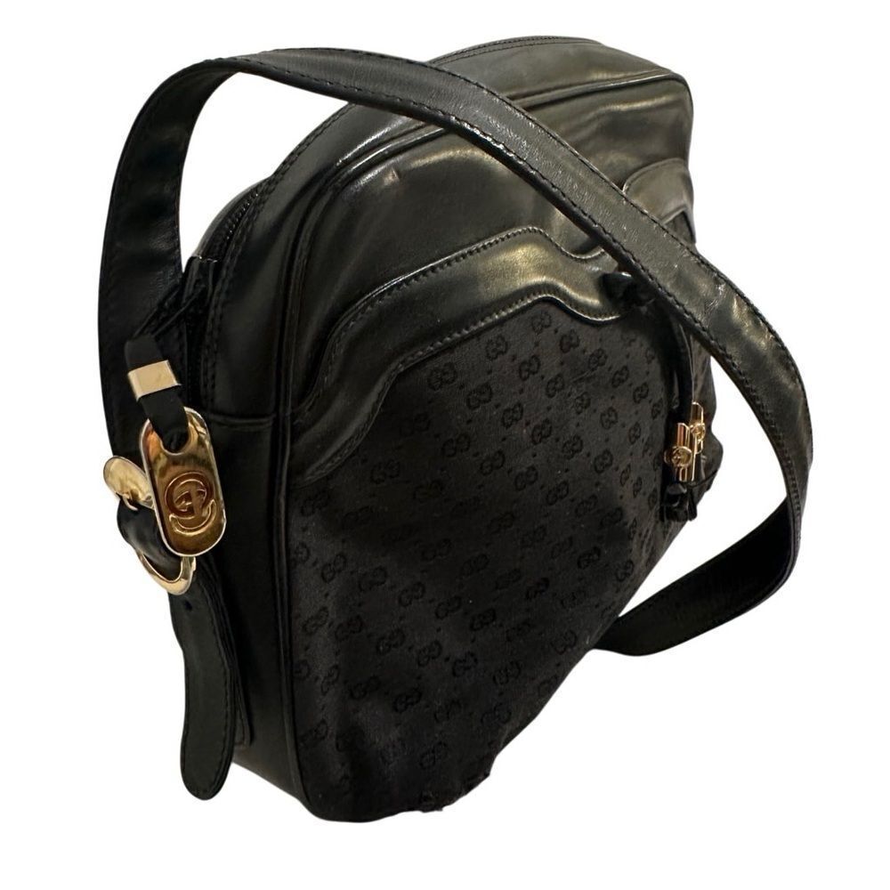 Gucci Black Crossbody Bag with Gold Zippers - Picture 5 of 8